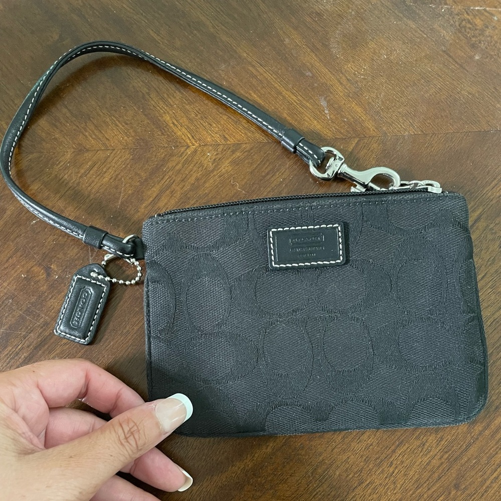 Coach Clutch Wristlet Black
